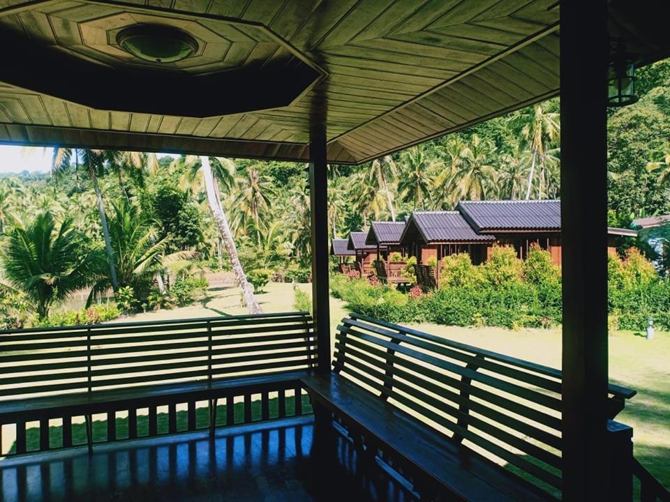 Walk In Homestay Ko Kut Exterior photo
