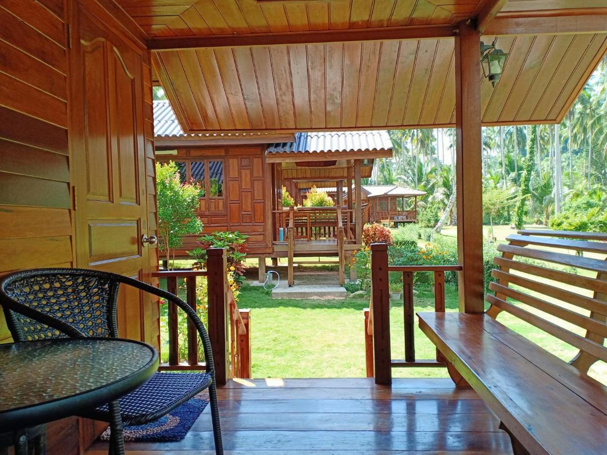 Walk In Homestay Ko Kut Exterior photo