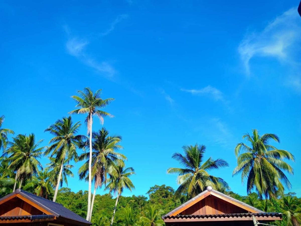 Walk In Homestay Ko Kut Exterior photo